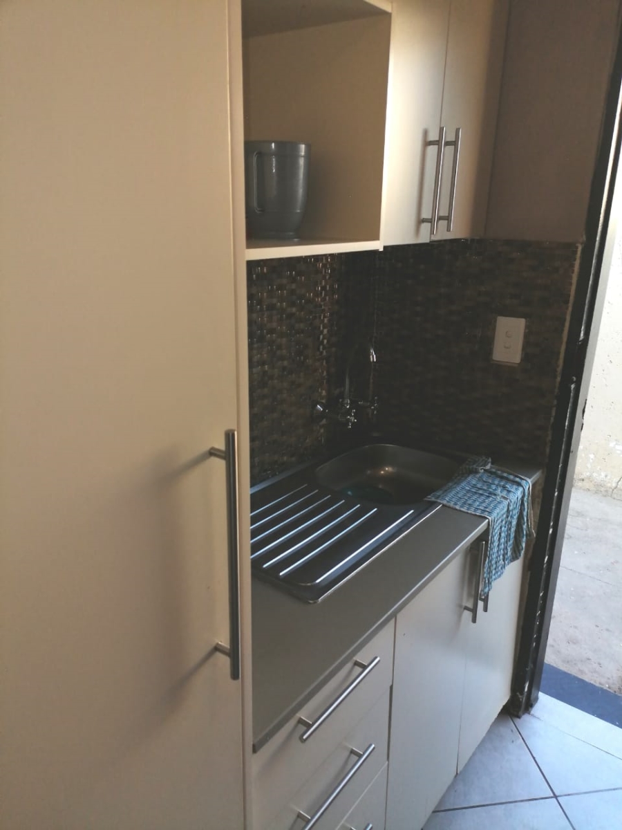 To Let 2 Bedroom Property for Rent in Mabopane Unit X North West